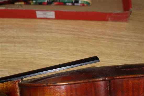 An early 20th century violin
